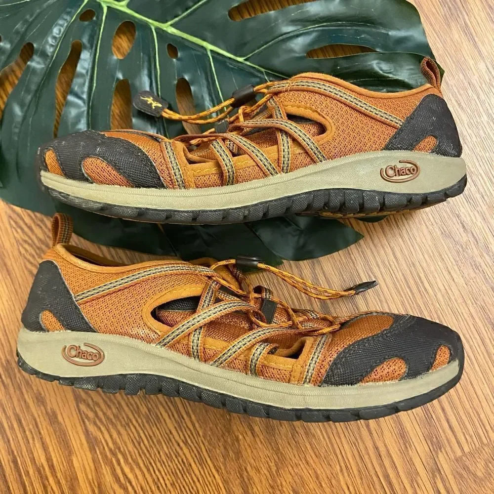 Chaco OutCross 2 Water Shoes Orange Kid's Size 4